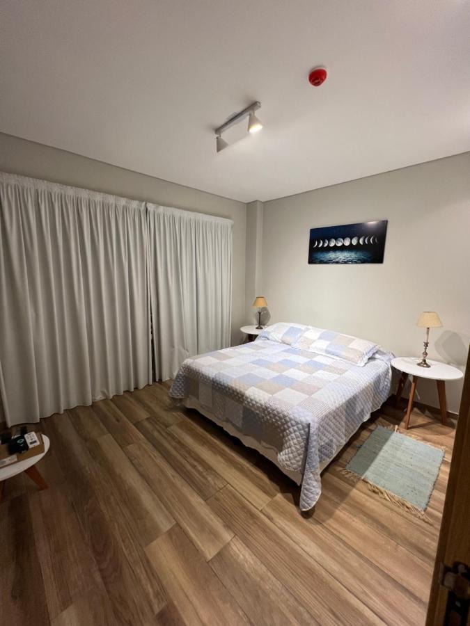 Апартаменты Edificio El Arbol Piso 2 Корриентес Экстерьер фото